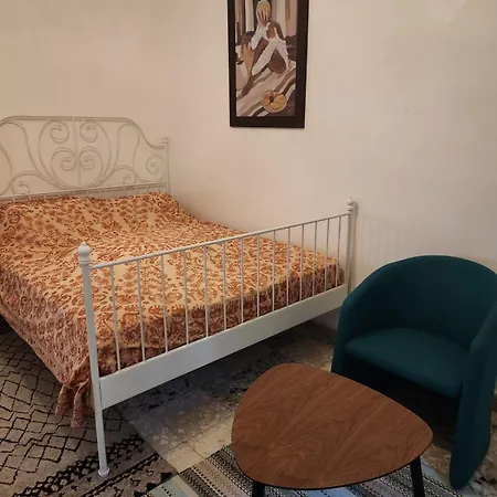 Lägenhet Charme Et Piscine Dans Le Gard Salon Et Deux