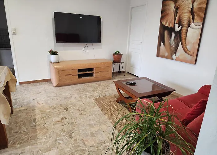 Apartamento Charme Et Piscine Dans Le Gard Salon Et Deux *
