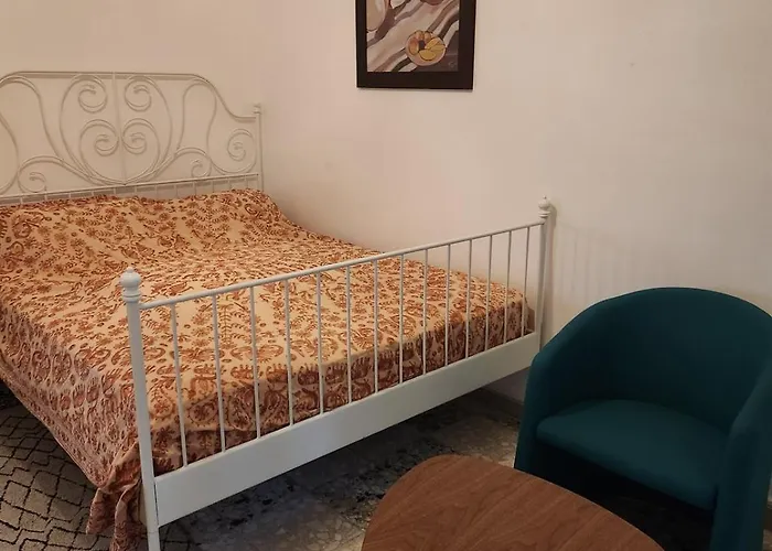 Apartamento Charme Et Piscine Dans Le Gard Salon Et Deux