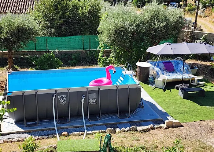 Charme Et Piscine Dans Le Gard Salon Et Deux Apartamento